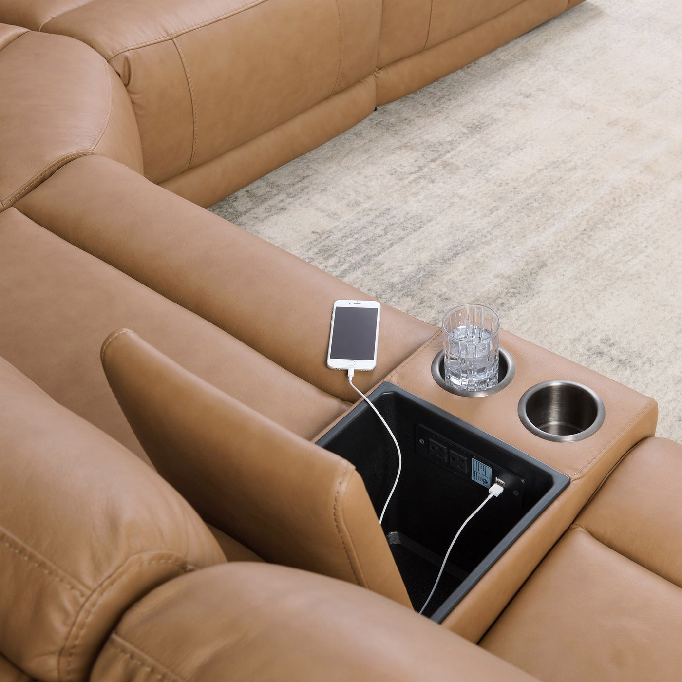 Gilman Creek Lauretta sectional in brown top-grain leather — L-Shape, Power Reclining (6-piece), 6 seats — photo 5 of 8