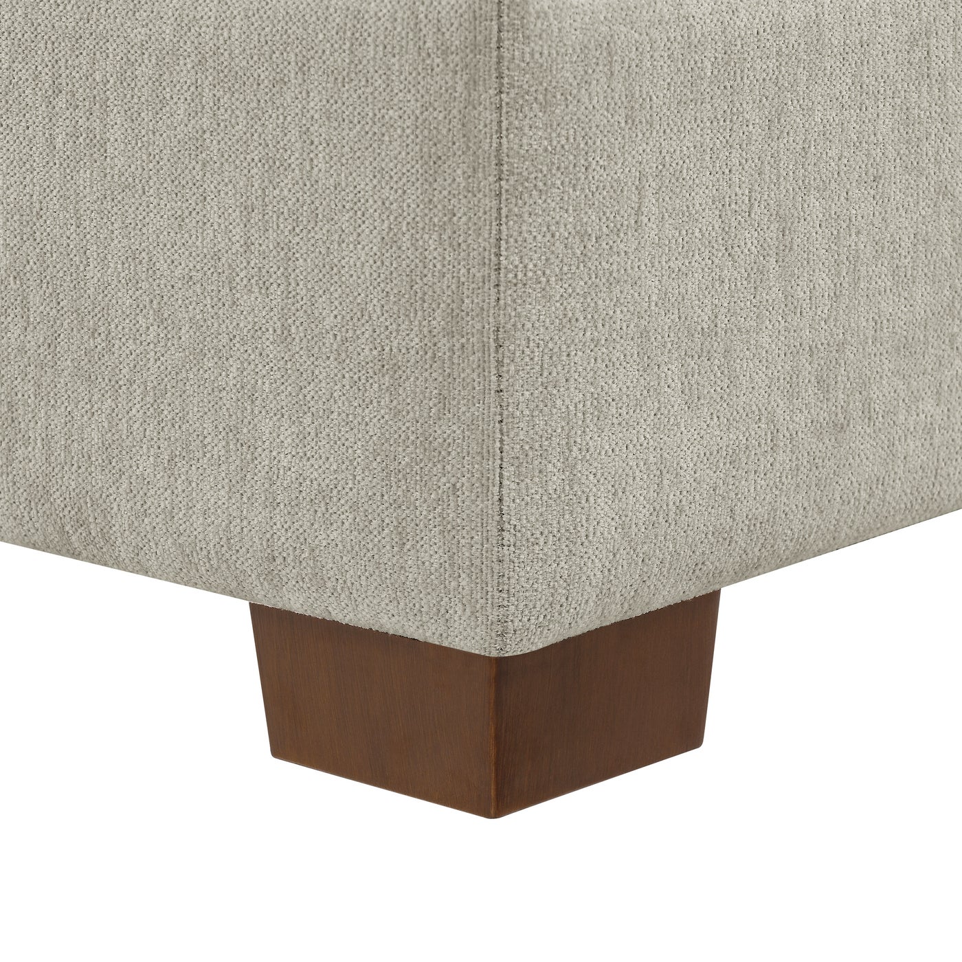 Thomasville Tisdale fab sect beige 6 pc sectional in beige polyester — Modular 6-piece (3 armless, 2 corner wedges, 1 storage ottoman), 6 seats — photo 7 of 22