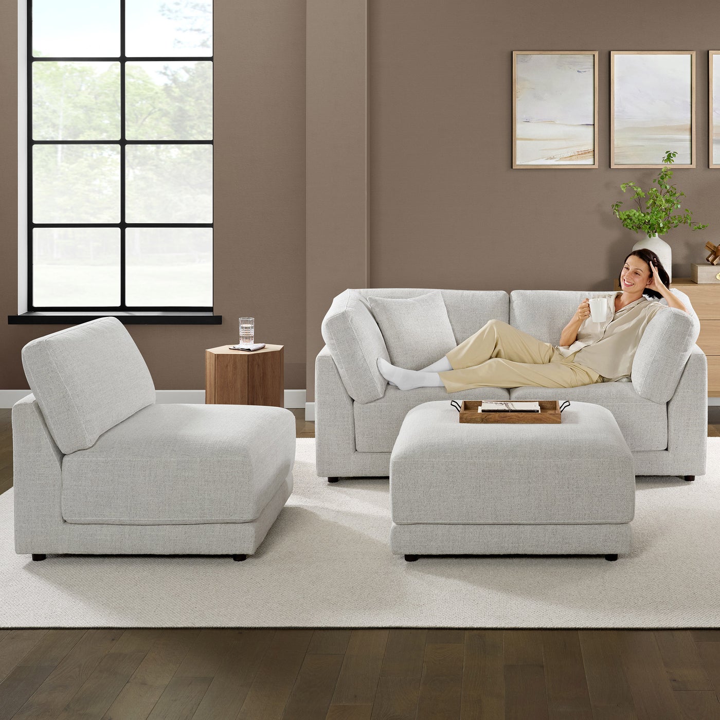 Aiden & Ivy Dayna 4-pc sectional in light gray polyester — Modular 4-piece (corner, armless, ottoman), 4 seats — photo 5 of 12